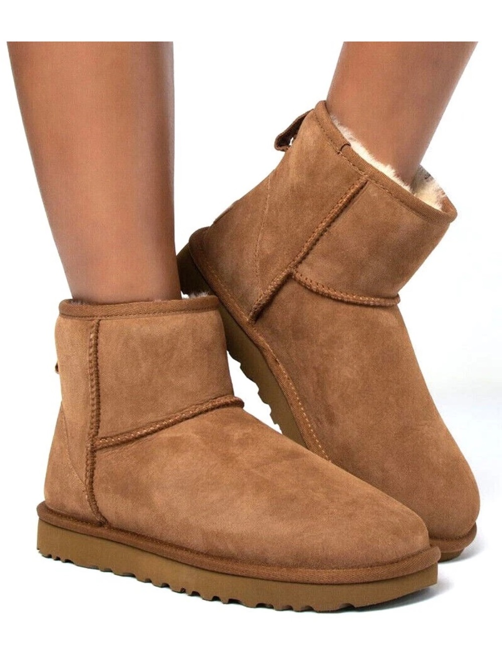 UGG Womens Classic Mini II Chestnut Size 11